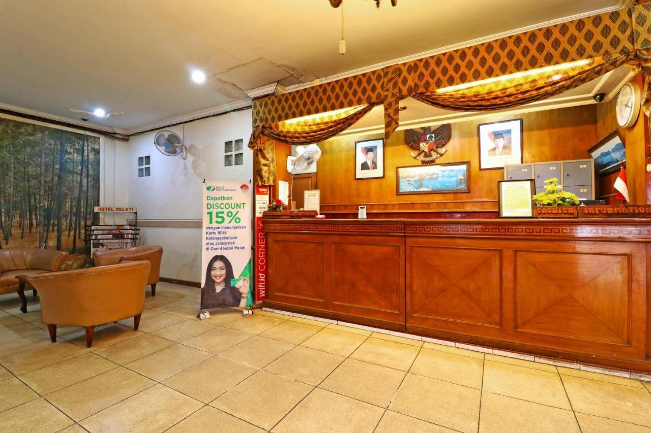 Hotel Melati Medan Extérieur photo